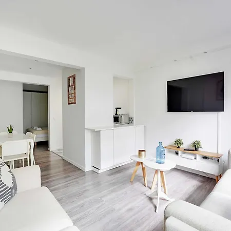 Magnificent - 2br 6p - Next To Paris
