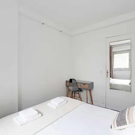 Magnificent - 2br 6p - Next To Paris